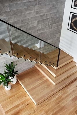 Edificio commerciale Design moderno della scala galleggiante in legno per interni