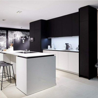 Mobili di lusso Nuovi disegni Cucina moderna Armadio Armadio in PVC Controsoffitto
