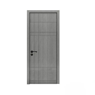 Le porte interne moderne della casa di legno, melammina su misura incornicia la porta di legno