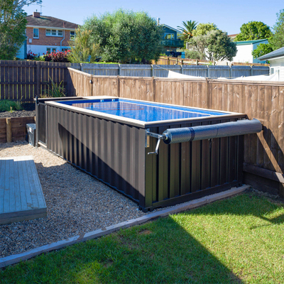 Dimensione di 40FT e piscina del contenitore di colore su misura costruzione prefabbricata da materiale d'acciaio con il sistema elettrico e Plumping