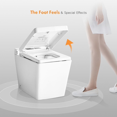 Gli articoli sanitari del bagno automatico di qualità superiore moderno pavimentano le toilette astute intelligenti