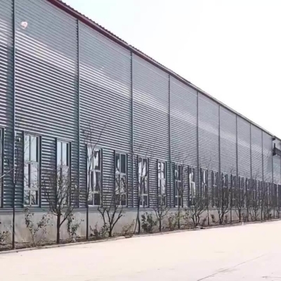 Moderna struttura in acciaio prefabbricata Edificio magazzino officina hangar aereo e ufficio