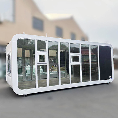 Casa prefabbricata in acciaio di lusso White Space Capsule Apple Cabin Container House per il campeggio