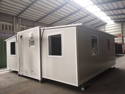 Case prefabbricate in stile australiano con contenitore espandibile