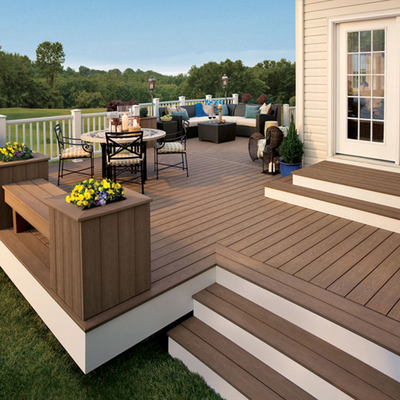 Decking composito resistente UV del PVC di 18mm Matt Plastic Wood Grain Flooring