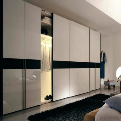 Passeggiata di legno solida d'avanguardia nei guardaroba di Mirror Sliding Doors dell'organizzatore del gabinetto per i vestiti