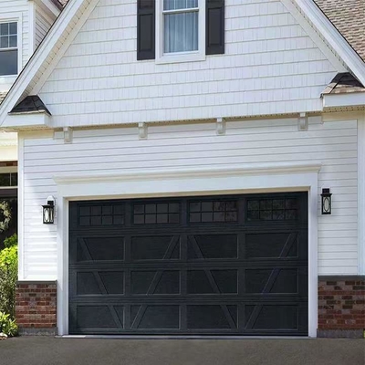 Porte sopraelevate sezionali isolate moderne automatizzate d'acciaio galvanizzate della porta del garage