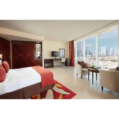 Impiallacciatura di qualità superiore della mobilia dell'hotel del MDF del compensato che finisce l'insieme di camera da letto di 4 pezzi